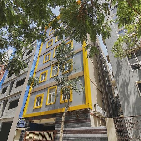 Super Hotel O New Cyber Grand Madhapur Kondapur  Eksteriør bilde