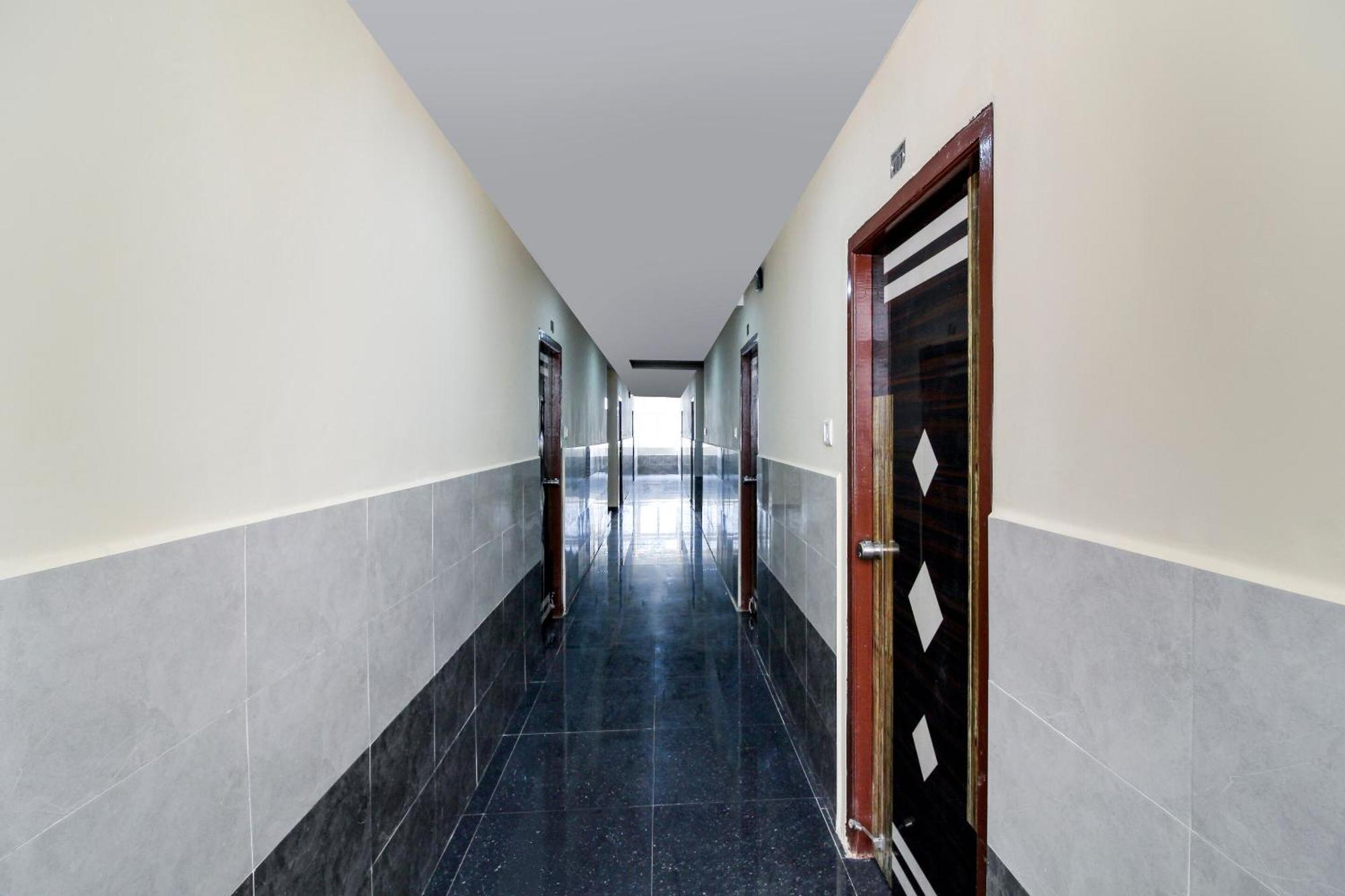 Super Hotel O New Cyber Grand Madhapur Kondapur  Eksteriør bilde