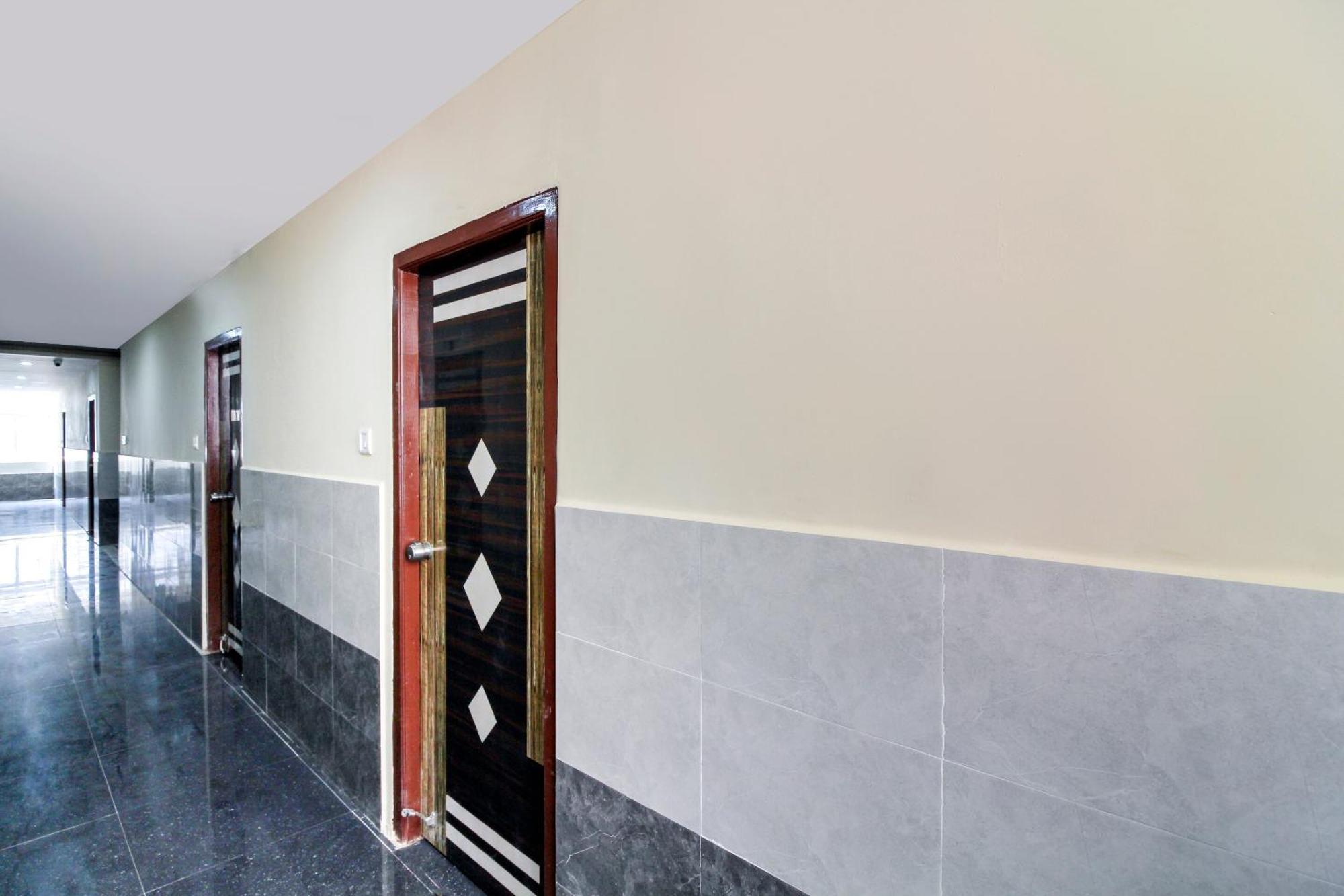 Super Hotel O New Cyber Grand Madhapur Kondapur  Eksteriør bilde